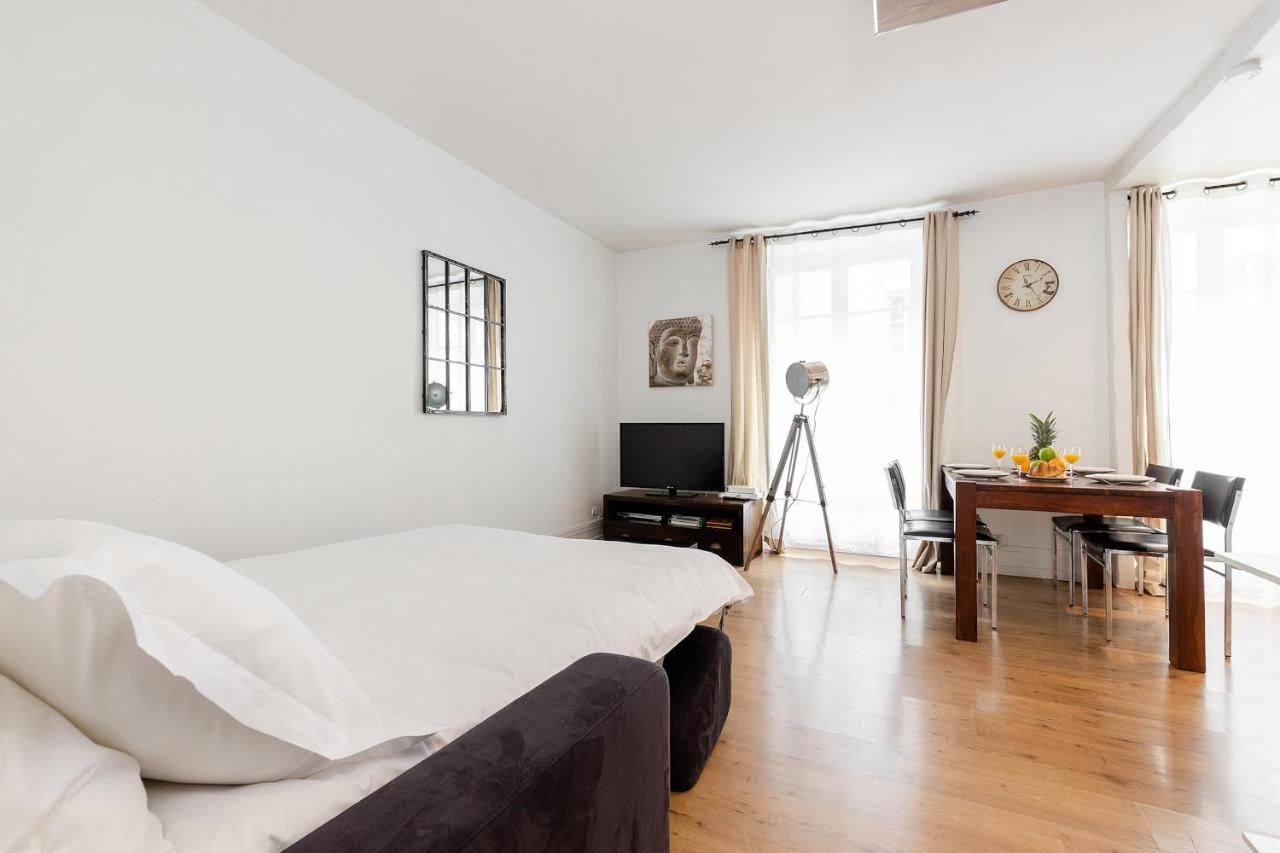 Rue Cler - Eiffel Tower City Apartment Paris Exterior foto
